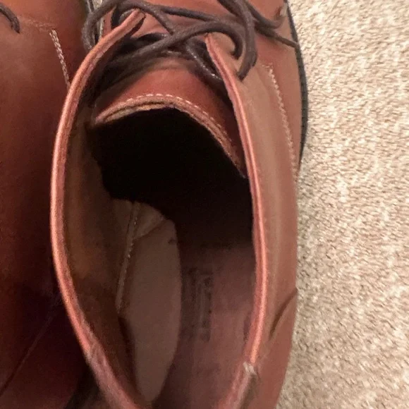 Classic Brown Chukka Boots for Men - Picture 3 of 8